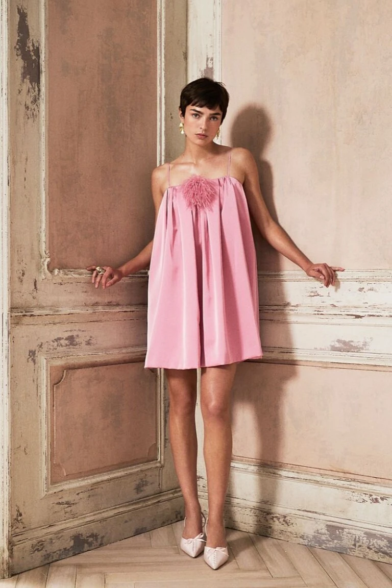 Cinq à Sept Resort 2027