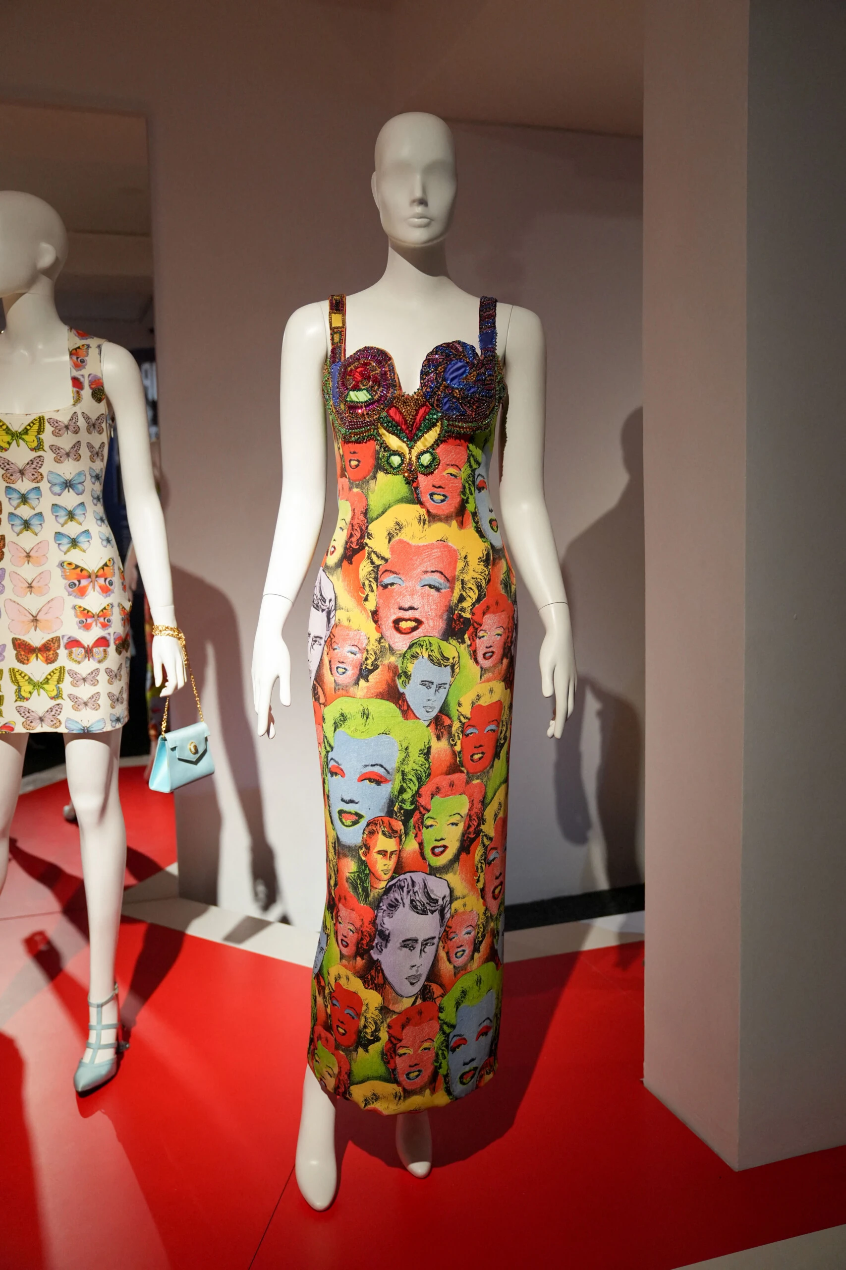 Retrospectiva de Gianni Versace en Paris.