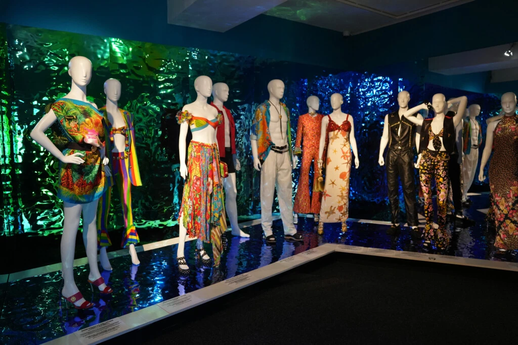 Retrospectiva de Gianni Versace en Paris.