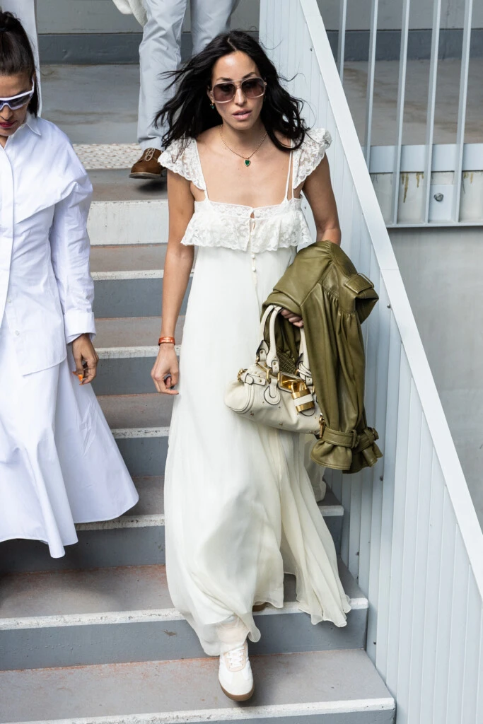 Inés de Ramón apostó por un vestido boho.
