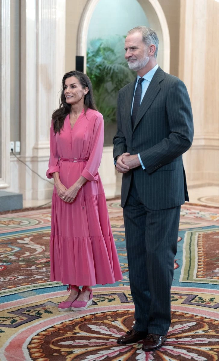 La reina Letizia y el rey Felipe VI en el Palacio de la Zarzueka en Madrid.