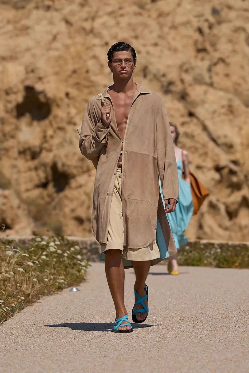 Desfile Jacquemus Resort 2027.