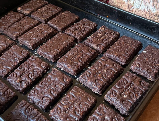 Parecen chocolinas, pero llevan lentejas: cómo preparar estas galletitas de chocolate súper saludables
