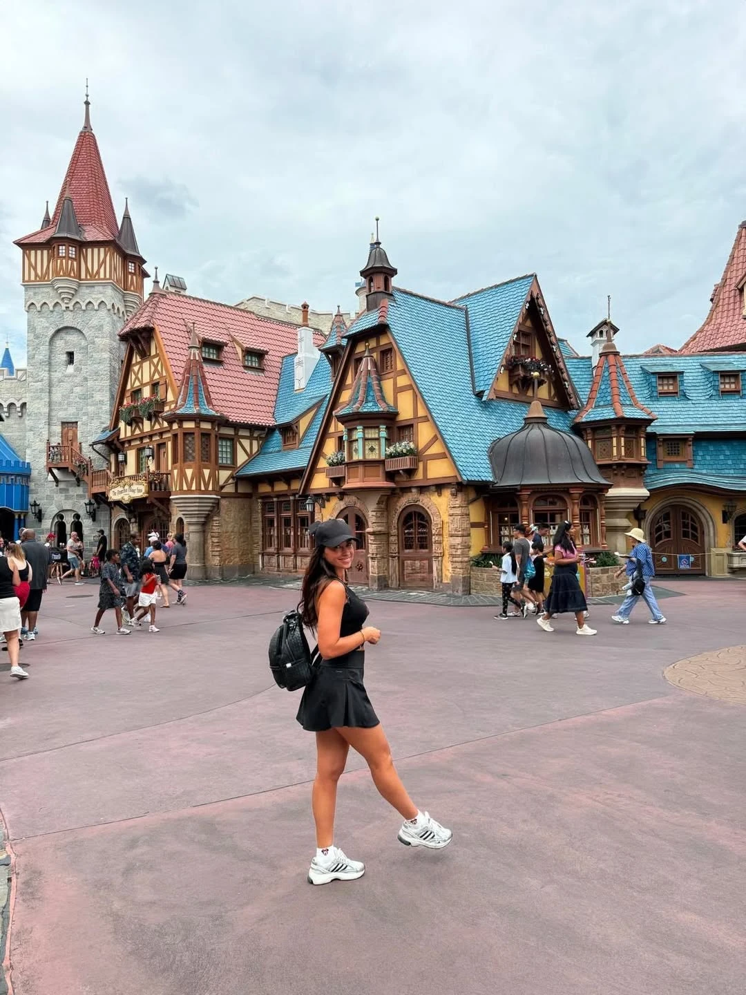 Antonela Roccuzzo y su escapada a Disney.