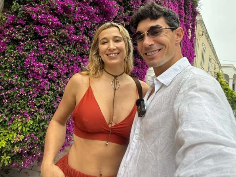 Las fotos de Agustín Neglia y su esposa, Mariana Rojas, en una escapada idílica por la Costa Amalfitana