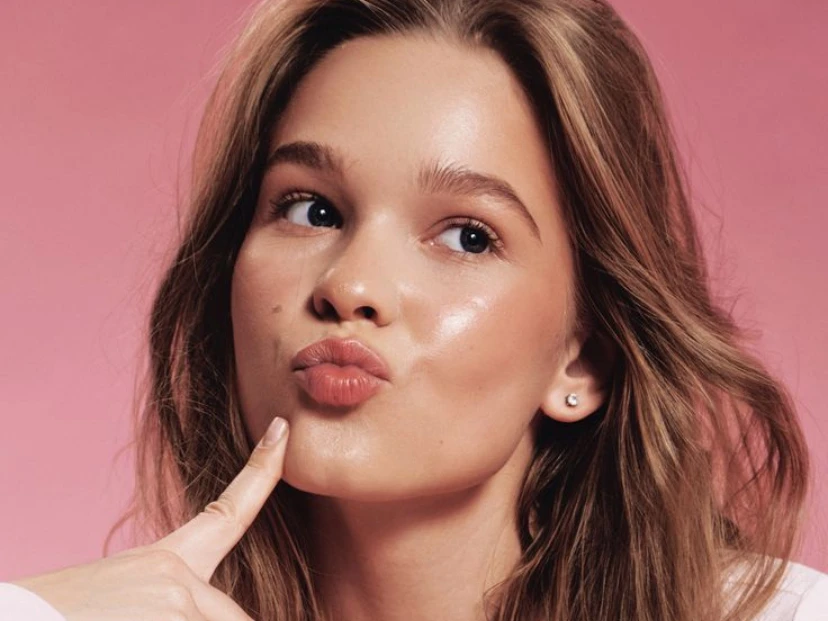 Menos es más: las 5 tendencias de maquillaje, pelo y uñas que dejamos atrás este invierno