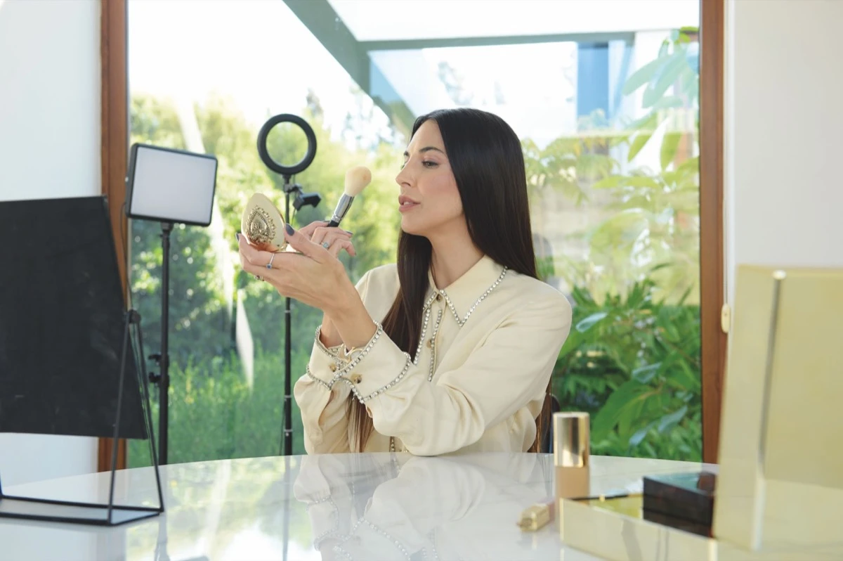 Nina Amateis, creadora de contenido e influencer de beauty y lifestyle.
