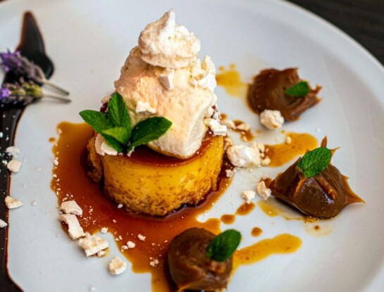 Flan de dulce de leche y naranja: la receta cremosa y original