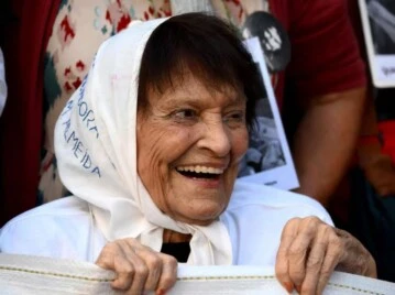 Murió Taty Almeida, presidenta de Madres de Plaza de Mayo