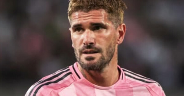 Por que Rodrigo de Paul come doces antes de cada jogo: a emocionante história por trás de seu ritual Por que Rodrigo de Paul come doces antes de cada jogo: a emocionante história por trás de seu ritual