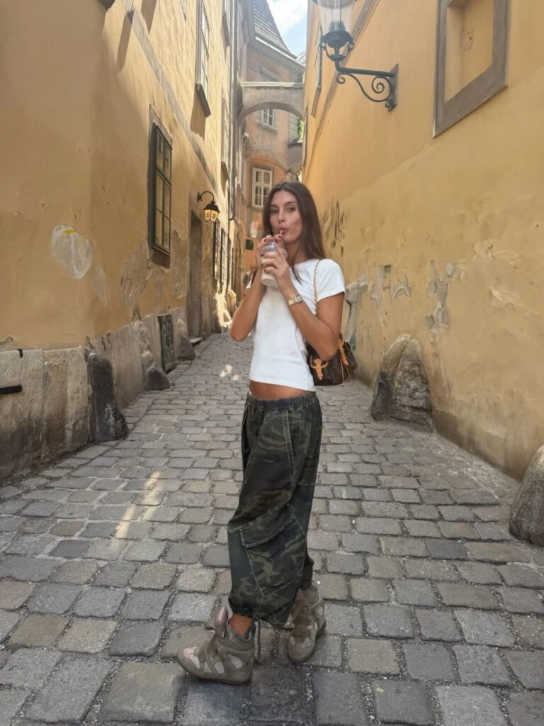 El look de Lola Latorre. Foto: IG