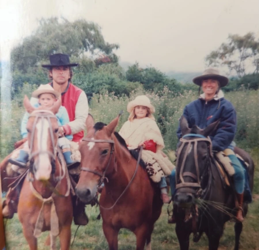 Las Trillizas de Oro homenajearon a su papá y a sus respectivos maridos por el Día del Padre con un posteo lleno de recuerdos