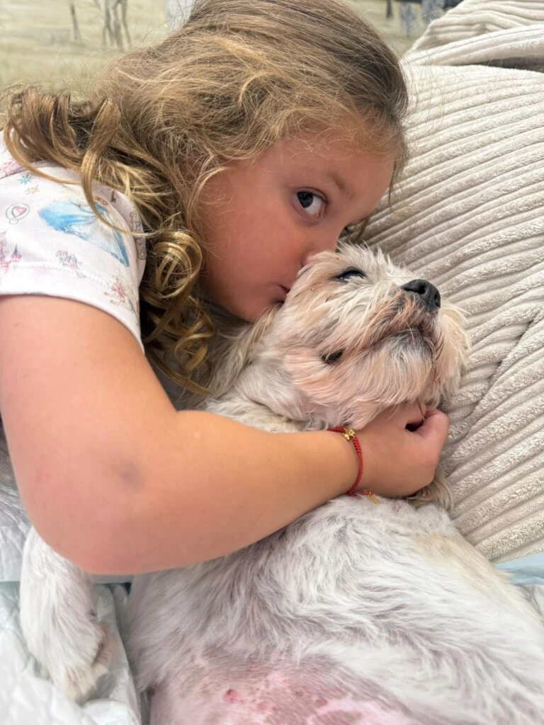 Dibu Martínez emocionó con el tierno mensaje que le dedicó a su hija Ava por sus 5 años