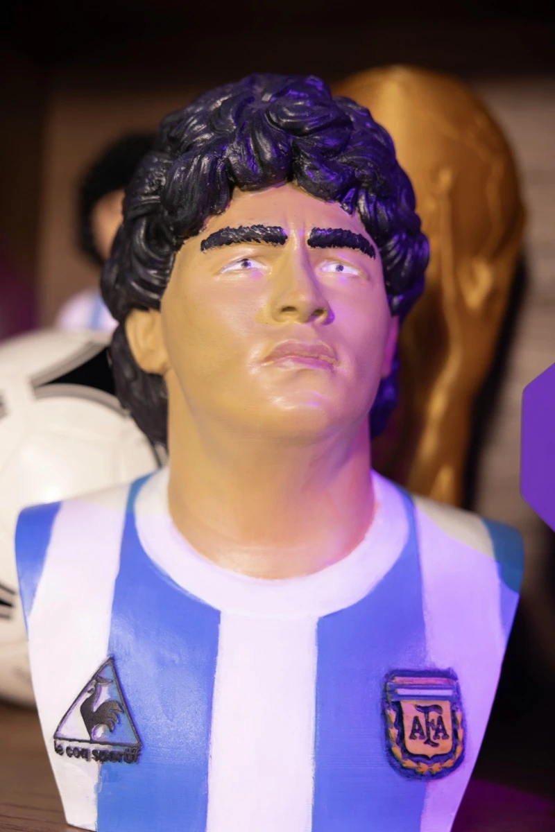 Maradona, un símbolo de OLGA. 