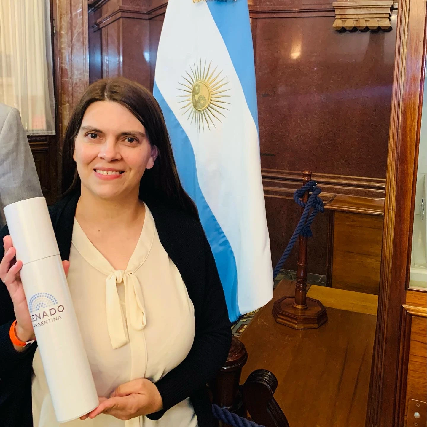 Dejó una vida estable en Argentina para empezar de nuevo en Estados Unidos: la historia de Romina Oviedo