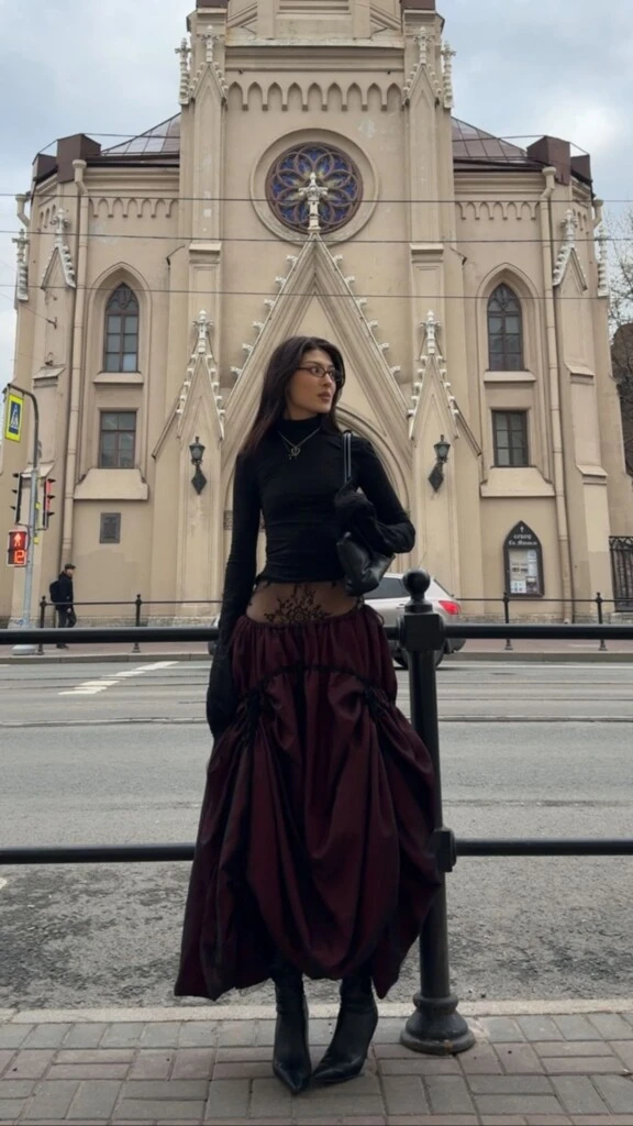El castlecore domina las calles del mundo.