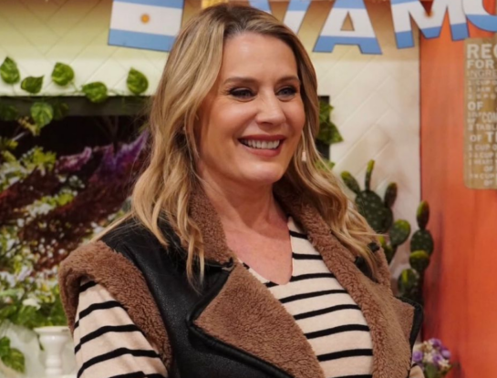 Así es el look invernal de Rocío Marengo que combina abrigo, comodidad y tendencia