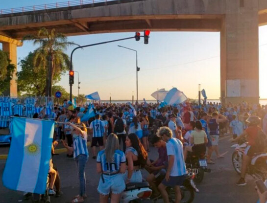 "La fiesta terminó en silencio": una nena de 9 años está grave tras un accidente durante los festejos por Argentina