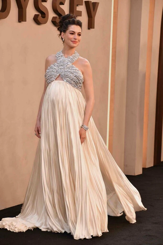 Anne Hathaway en la premiere de La Odisea en NY