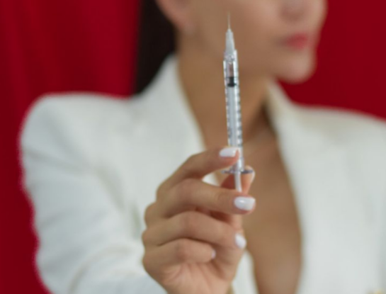 Botox: dos usos médicos que van más allá de las arrugas y pueden mejorar la calidad de vida