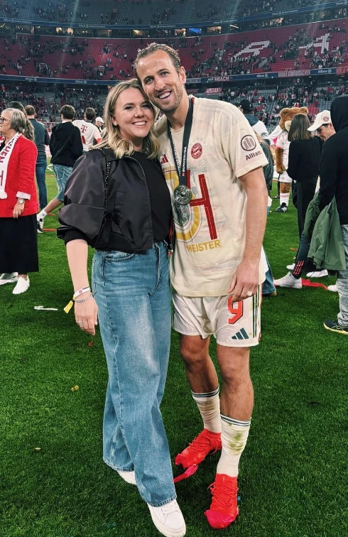Harry Kane y Katie Goodland, un amor desde la adolescencia.