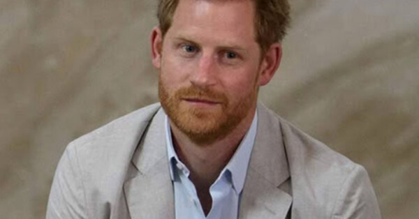 O príncipe Harry enfrenta uma dívida de um milhão de dólares depois de perder o processo judicial: o amigo inesperado que poderia ajudá-lo O príncipe Harry enfrenta uma dívida de um milhão de dólares depois de perder o processo judicial: o amigo inesperado que poderia ajudá-lo
