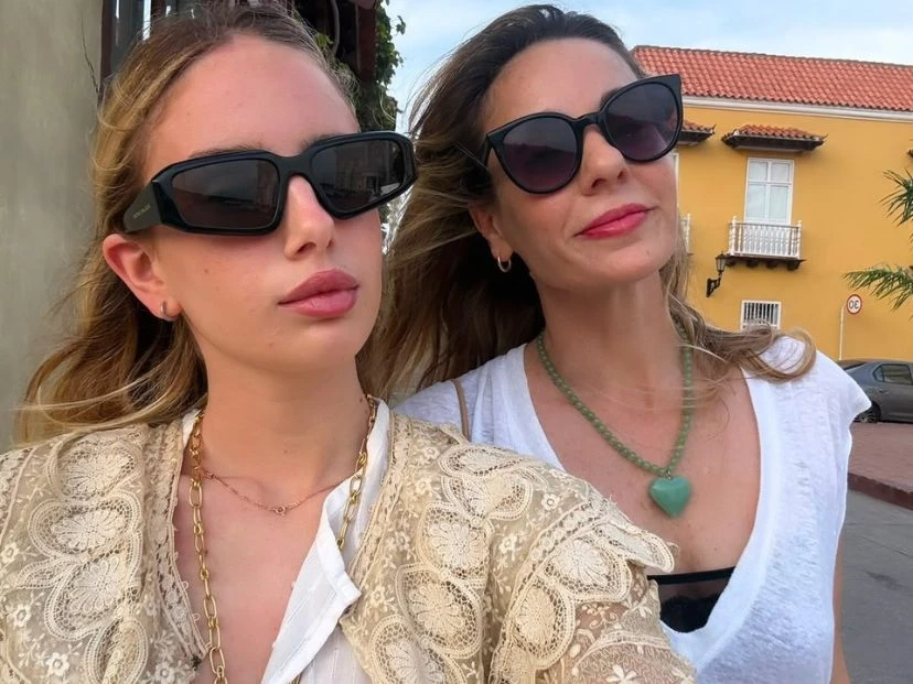 Julieta Cardinali viajó a Colombia con su hija Charo: las imágenes de una escapada inolvidable