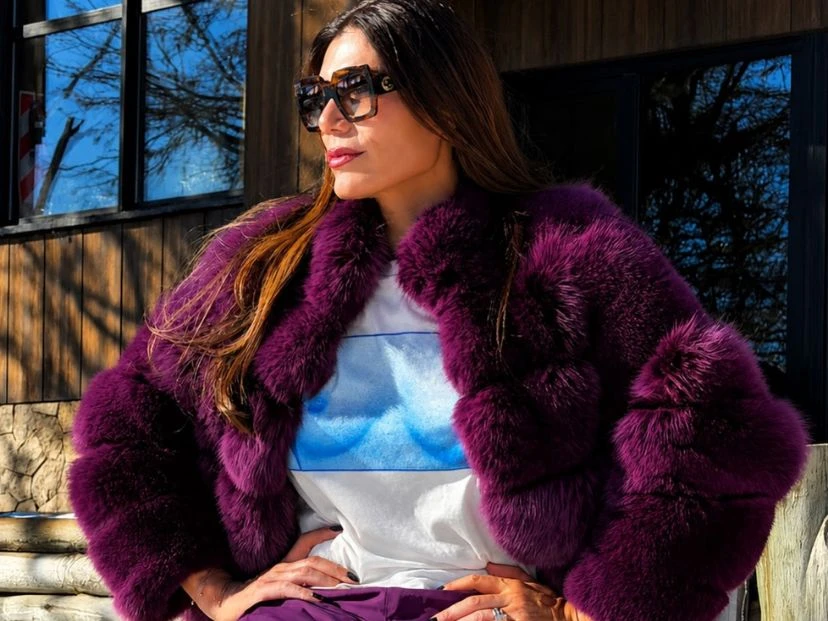 Flor de la V apostó por el tapado de piel sintética tendencia de este invierno