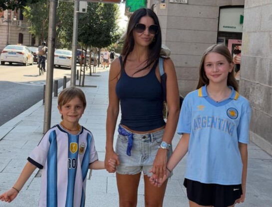 Paseos, gastronomía y momentos en familia: las vacaciones de Zaira Nara en Madrid junto a sus hijos