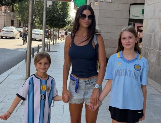 Paseos, gastronomía y momentos en familia: las vacaciones de Zaira Nara en Madrid junto a sus hijos