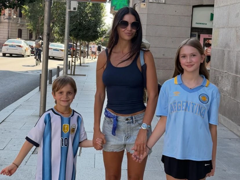 Paseos, gastronomía y momentos en familia: las vacaciones de Zaira Nara en Madrid junto a sus hijos