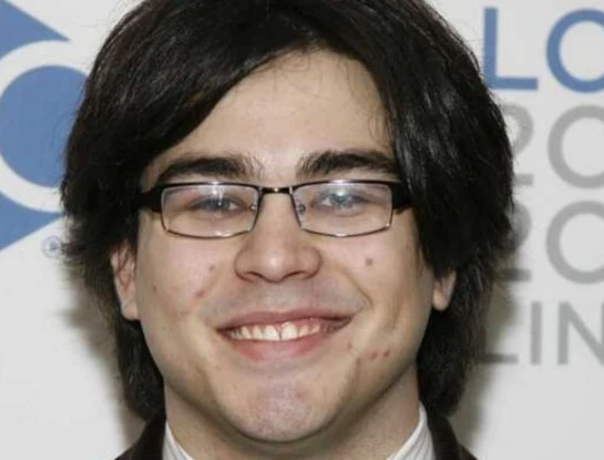 La increíble historia del niño genio que se graduó de la universidad a los 10 años y batió un Récord Guinness