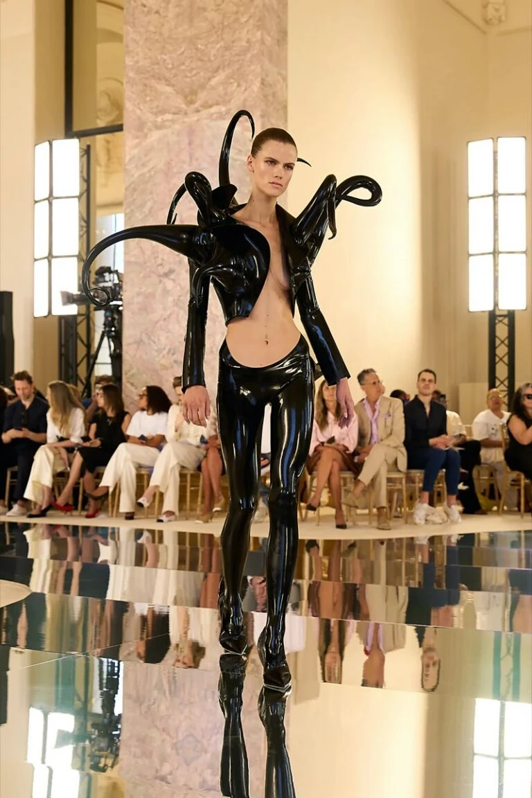 Schiaparelli Alta Costura otoño invierno 2026/ 27.