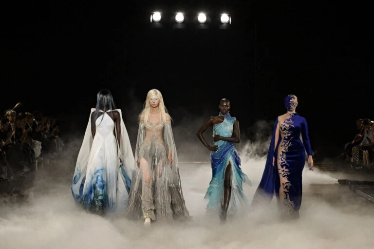 Iris Van Herpen, Alta Costura, otoño/ invierno 2026/ 27.