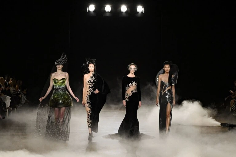Iris Van Herpen, Alta Costura, otoño/ invierno 2026/ 27.