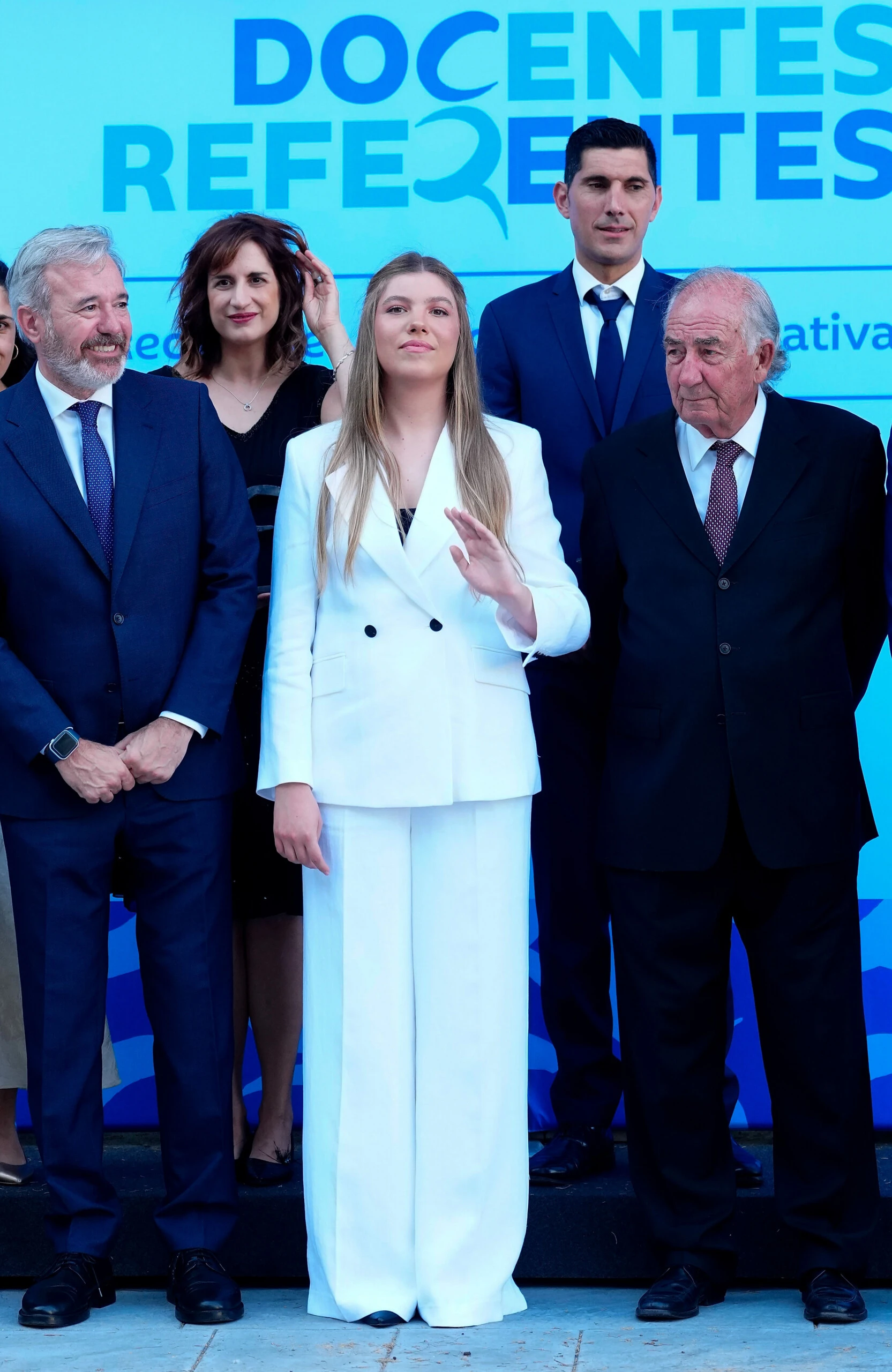 La reina Letizia y la Infanta Sofía marcaron tendencia en Zaragoza. ,