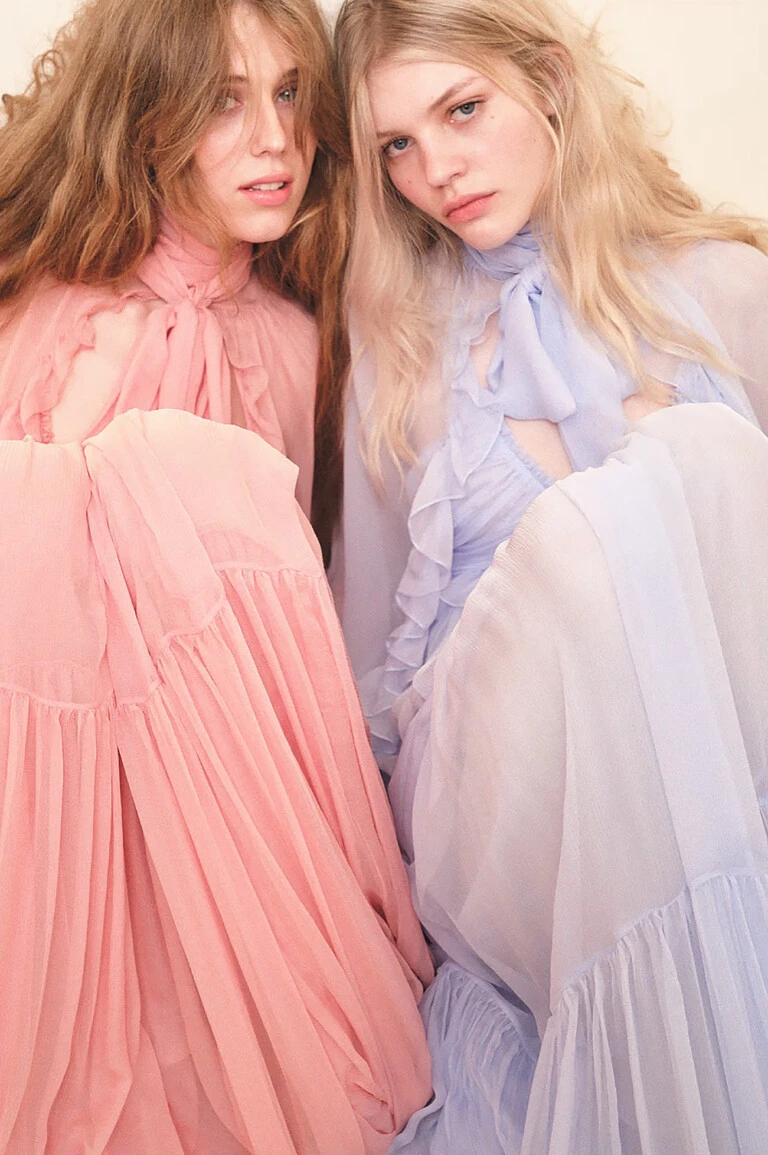 Chloe 2027 Resort