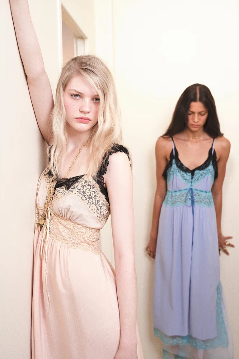 Chloe 2027 Resort