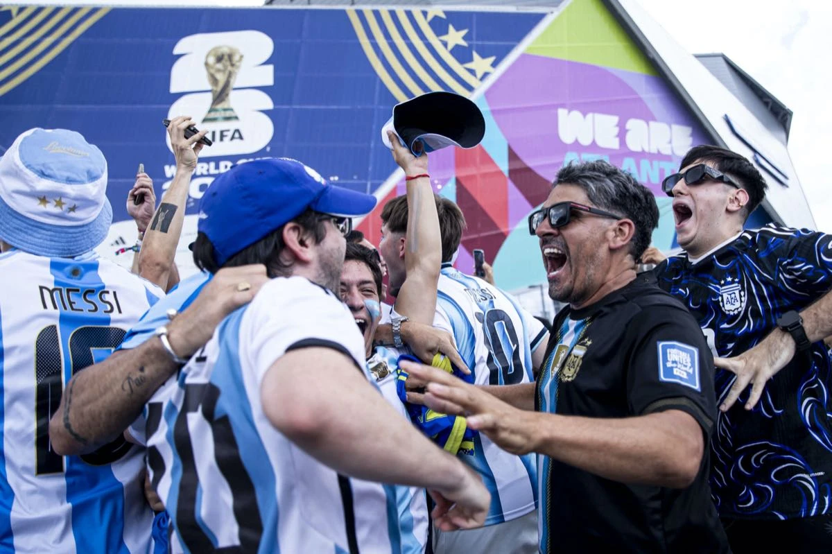Los festejos de la hinchada.