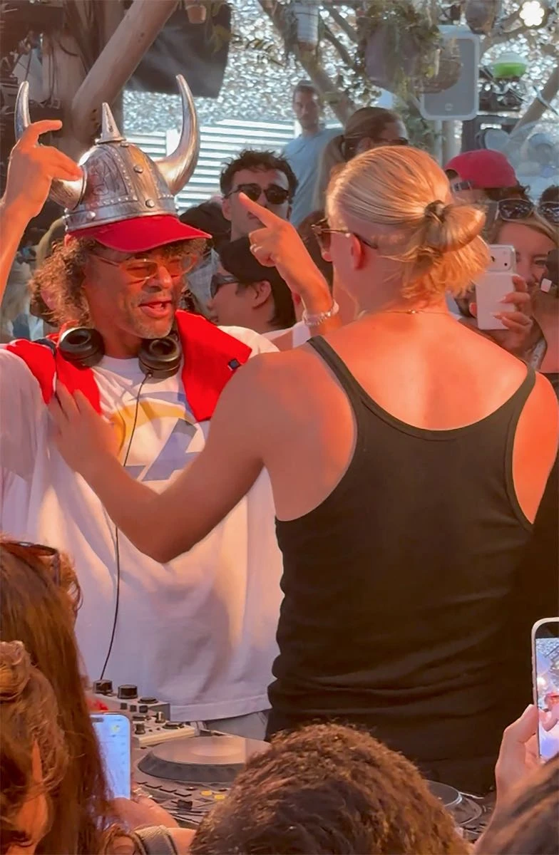 Erling Haaland celebró sus 26 años en “Shellona”, un restaurante en Saint-Tropez, Francia.