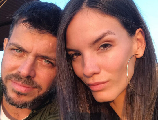 Quién es Laura "China" Blanco, la modelo misionera que está en pareja con José Bianco desde hace 11 años