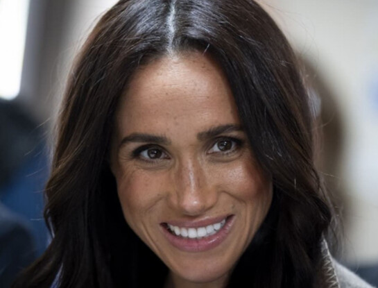 Meghan Markle volvió a demostrar que sabe cómo vestir chic con un look minimalista infalible para MasterChef