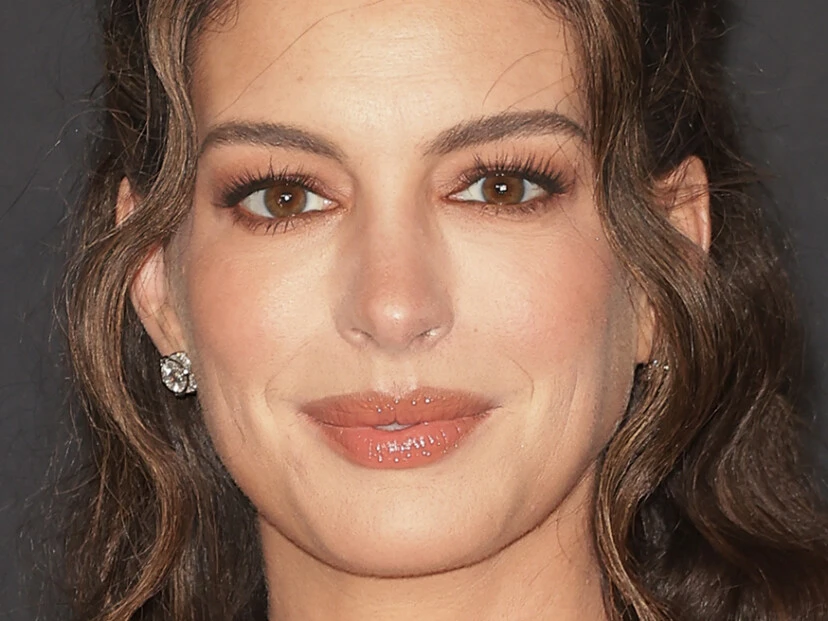 anne hathaway 1
