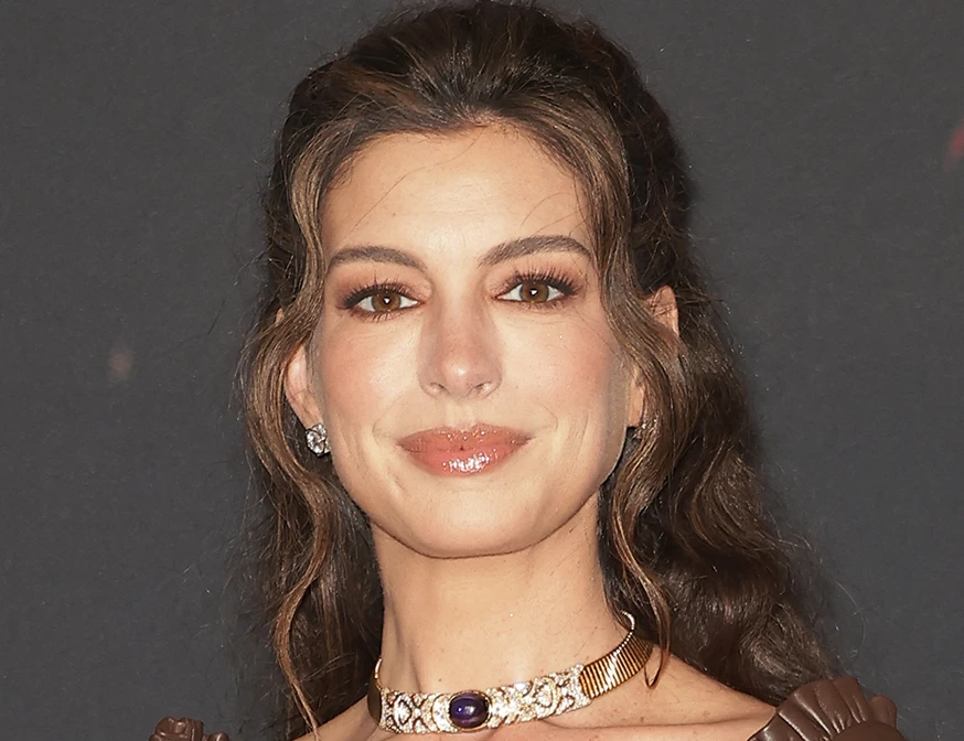 Anne Hathaway