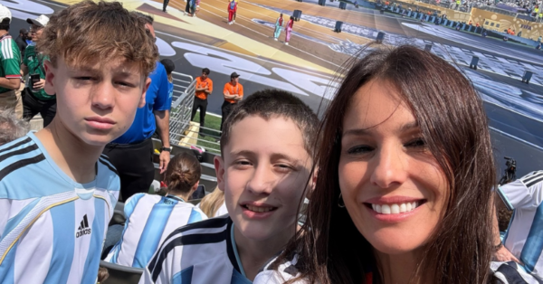 Vídeo de Pampita chorando após a final entre Argentina e Espanha Vídeo de Pampita chorando após a final entre Argentina e Espanha