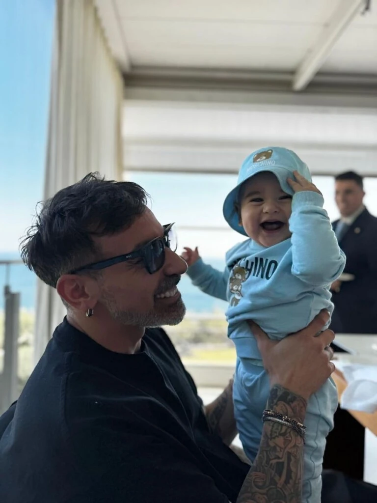 Pocho Lavezzi celebró los dos años de su hijo Vittorio. 