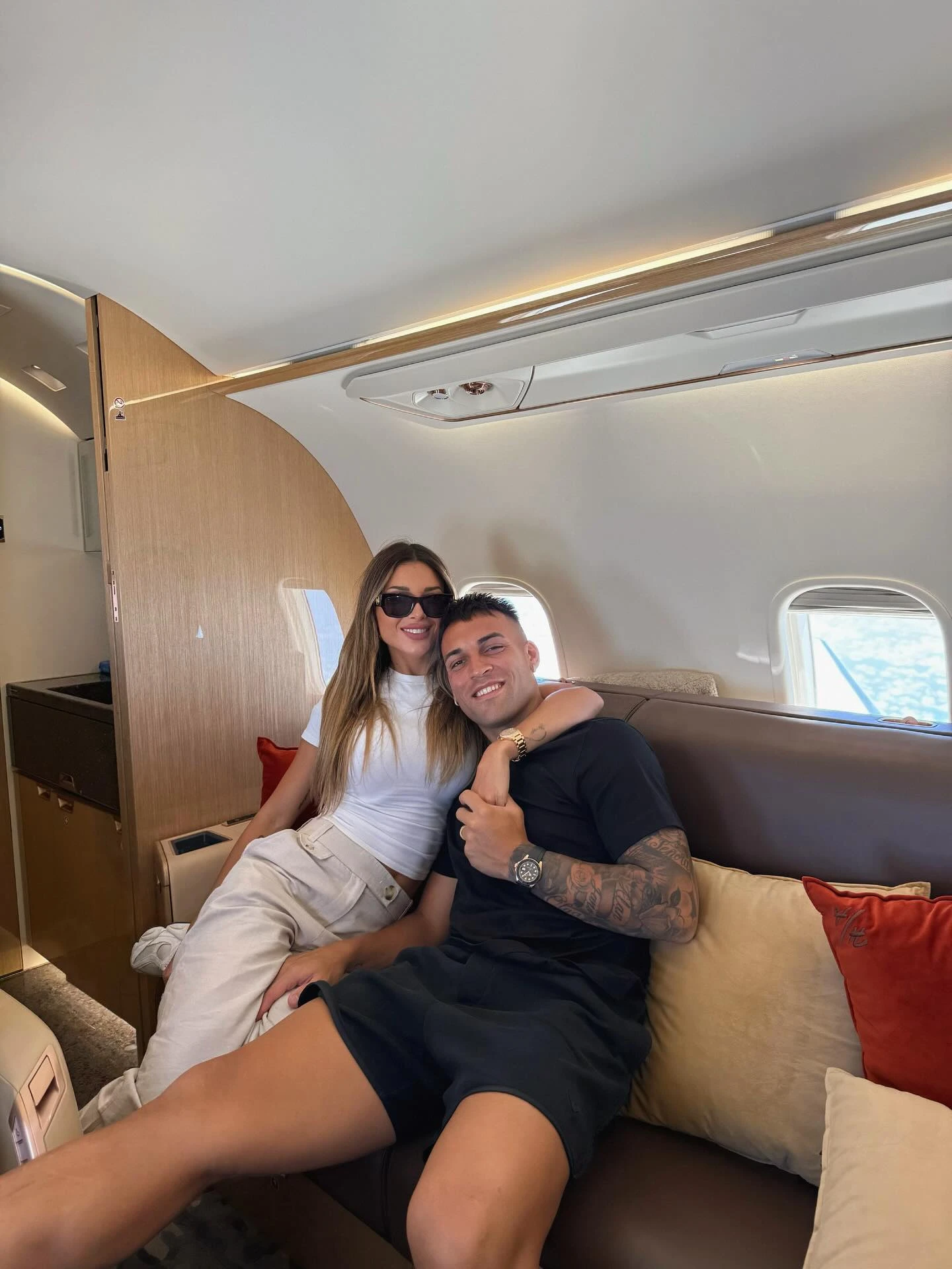 Quién es Agustina Gandolfo: la empresaria que construyó su propio camino junto a Lautaro Martínez