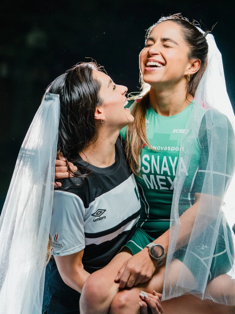 Brenda Osnaya y Jessica González