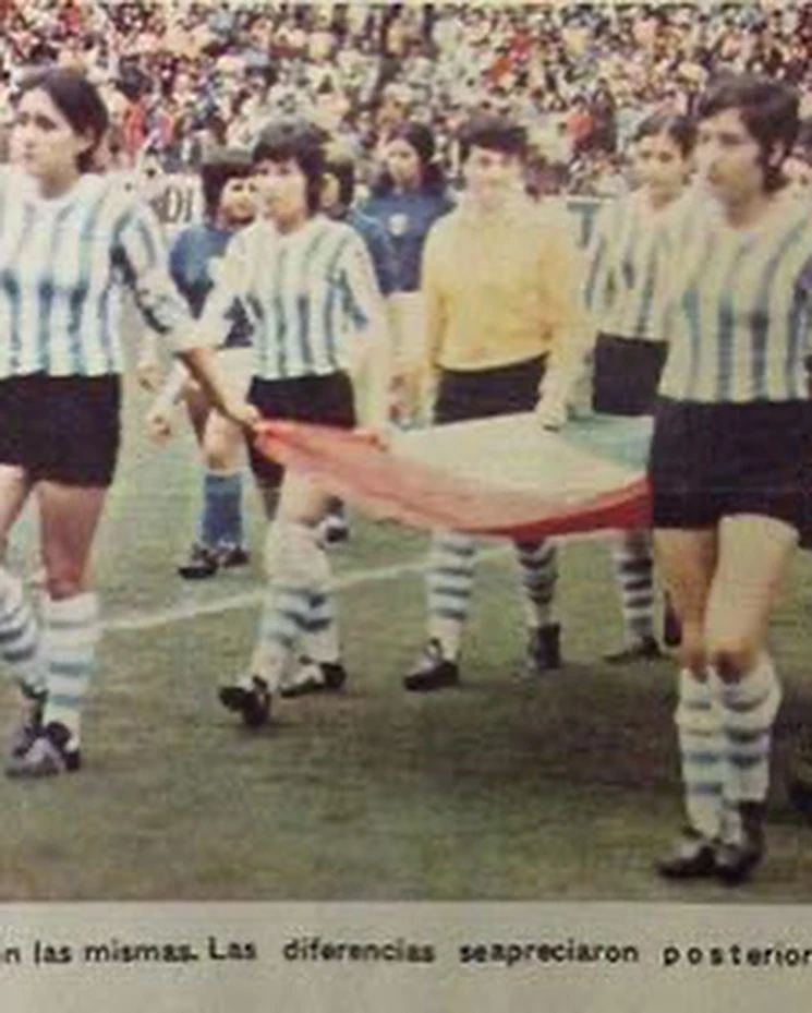 Antes de Maradona: la Selección femenina que le ganó 4 a 1 a Inglaterra en el Azteca