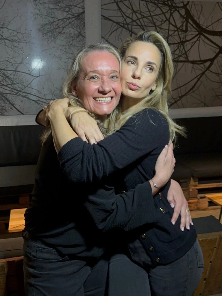 Treinta años después la primera paquita argentina se reencontró con Xuxa en el escenario